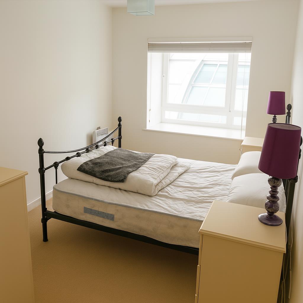 bedroom 2.png